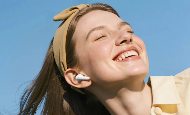 هدفون انکر SoundCore R60i NC